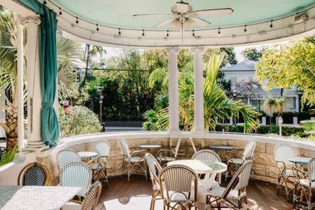 Deluxe Queen At The Curry Mansion - Parking & Heated Pool! Key West Eksteriør bilde