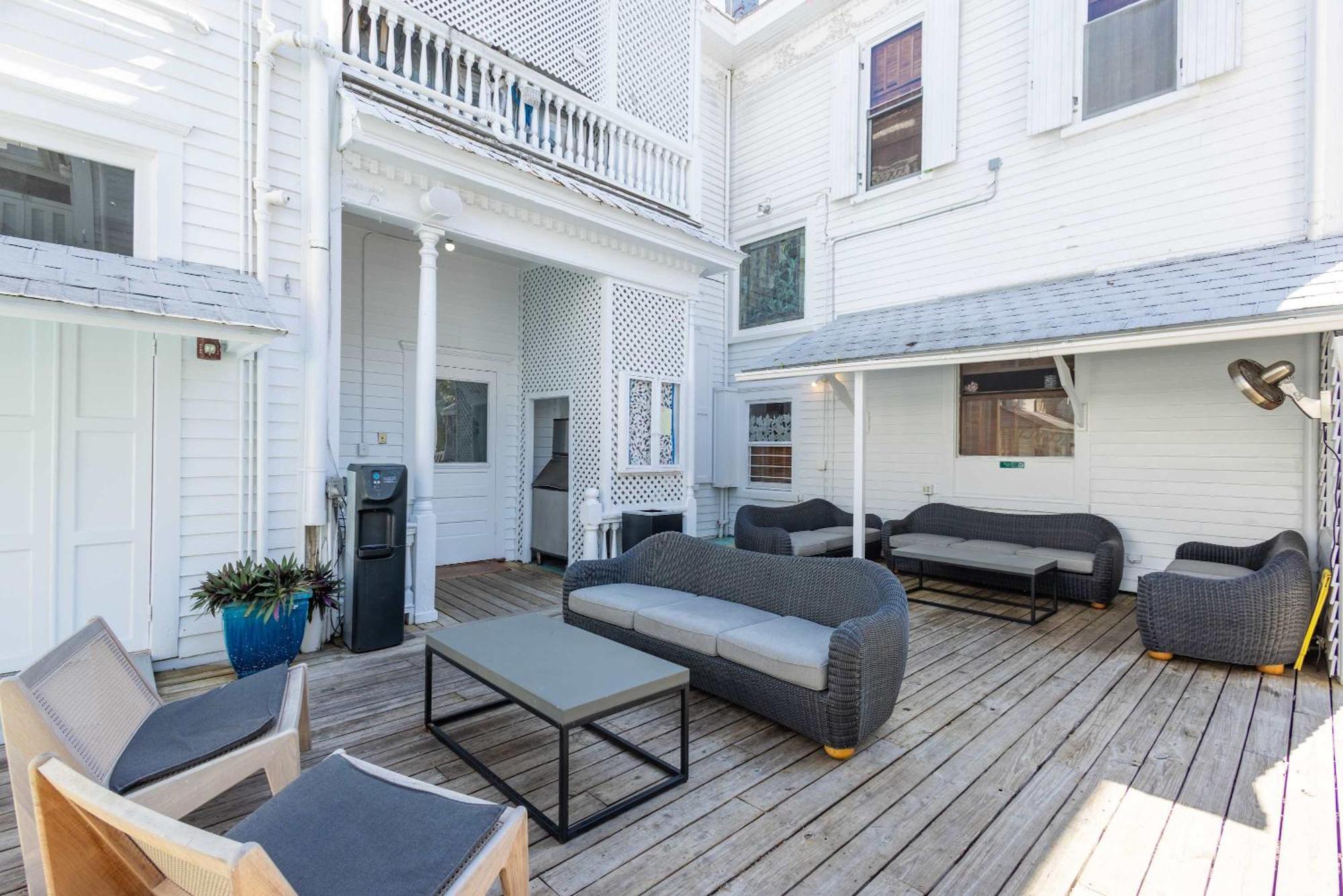 Deluxe Queen At The Curry Mansion - Parking & Heated Pool! Key West Eksteriør bilde