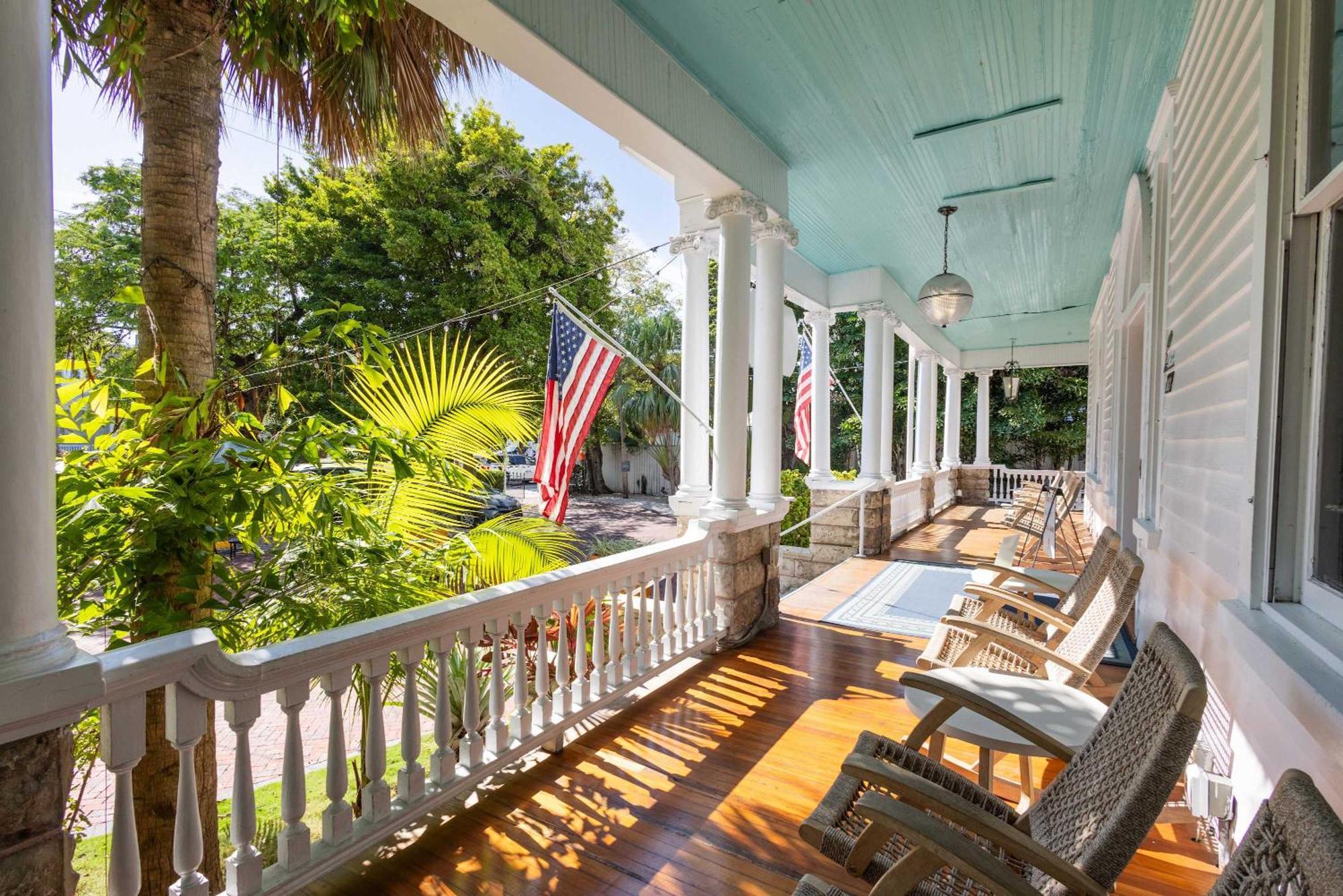 Deluxe Queen At The Curry Mansion - Parking & Heated Pool! Key West Eksteriør bilde