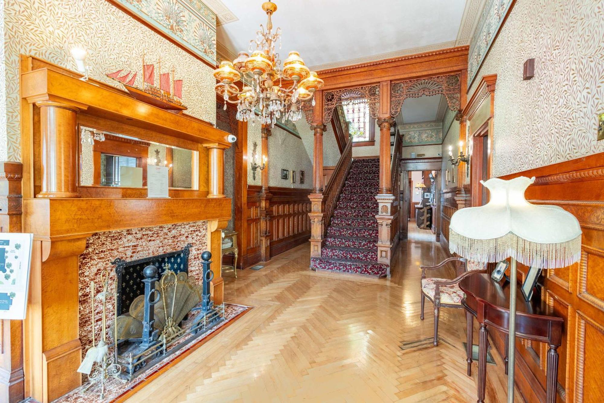 Deluxe Queen At The Curry Mansion - Parking & Heated Pool! Key West Eksteriør bilde